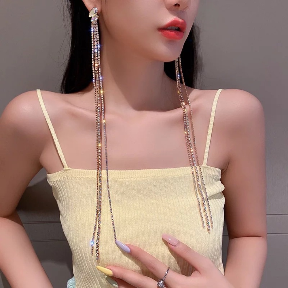 Extra long earrings very beautiful super lightweight